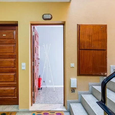 Lar Doce Lar Porto Apartamento *
