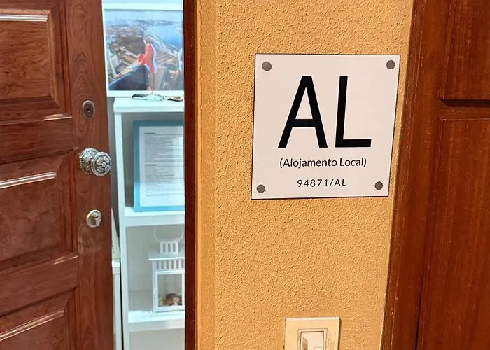 Lar Doce Lar Porto * 加亚新城